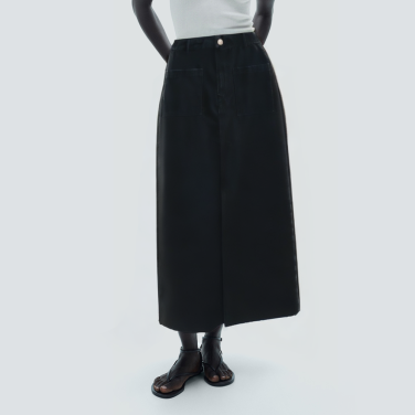 Black front pocket women's long denim skirt