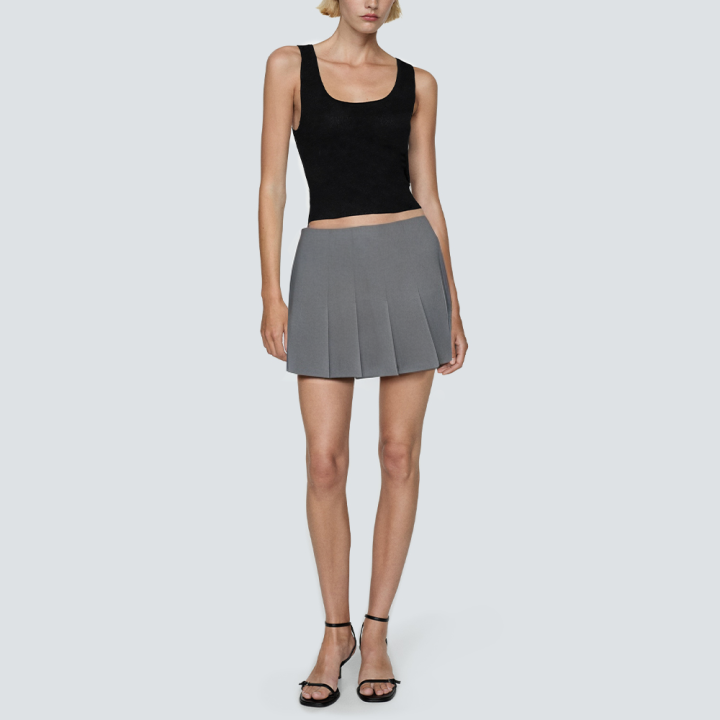 Women's short skirt with zipper grey pleats