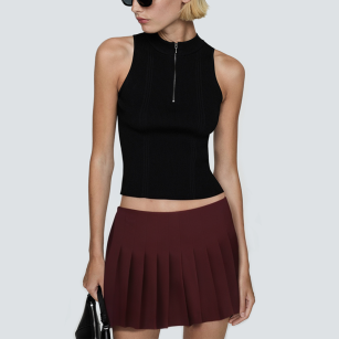 Burgundy pleated casual women's short skirt
