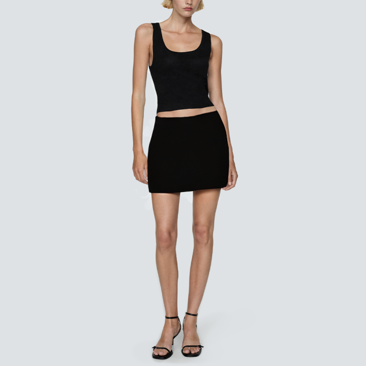 Black knitted elastic waist women's short skirt