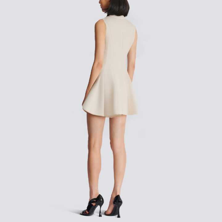 Round neck sleeveless elegant short dress