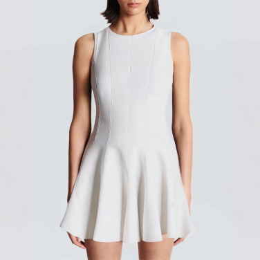 White round neck sleeveless short dress