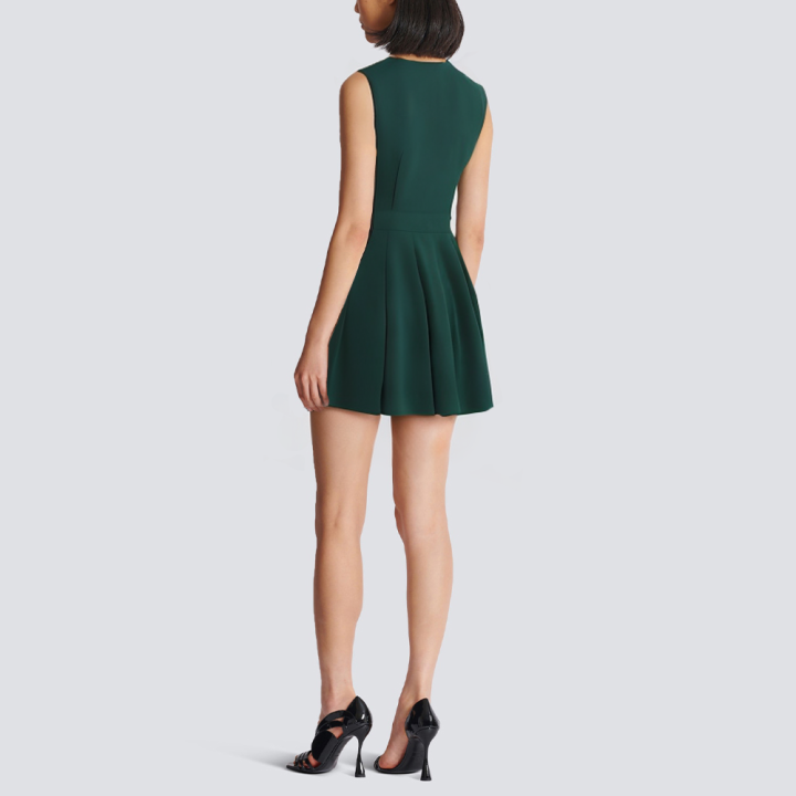 V-neck green sleeveless short dress
