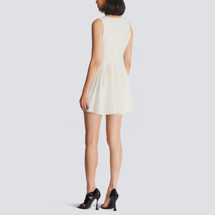 V-neck front tie white sleeveless short dress