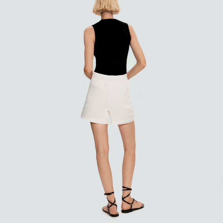 White drawstring elastic women's casual shorts