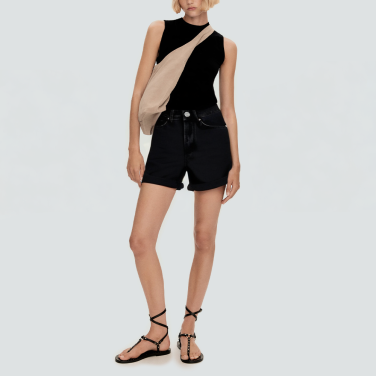 Fashion zipper back pocket women's denim shorts