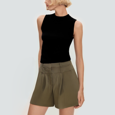 Women's green patchwork pleated shorts